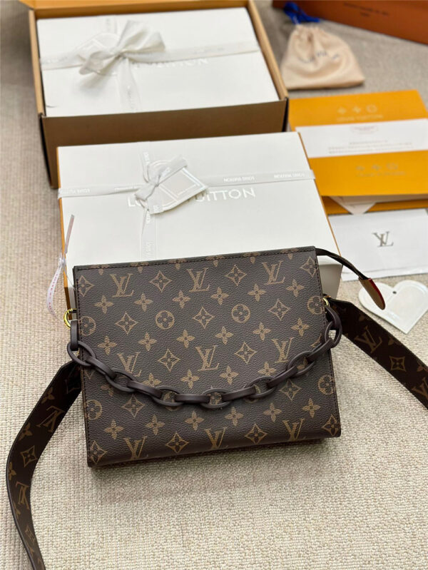 LV Toiletry (Monogram Canvas)