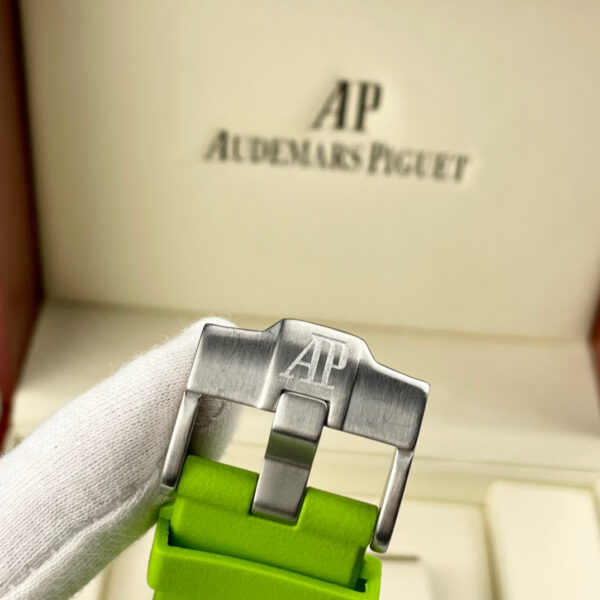 Audemars Piguet Royal Oak Offshore Diver Chronograph – Green