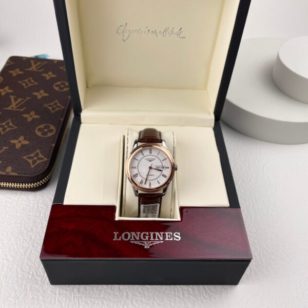 Longines Master Collection, 39 mm, white/black dial, Alligator strap