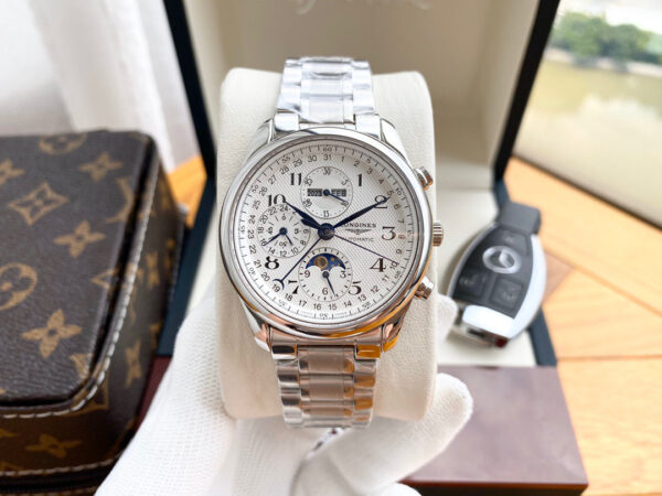 Longines Master Collection, 40 mm, Steel strap, white dial