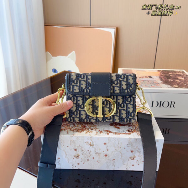 Dior 30 Montaigne Box Bag