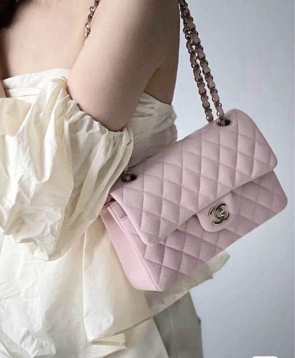 Chanel Classic Handbag (Grained Calfskin)