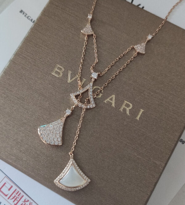 BVLGARI B.Zeroa Necklace, Three fan-shaped motifs set