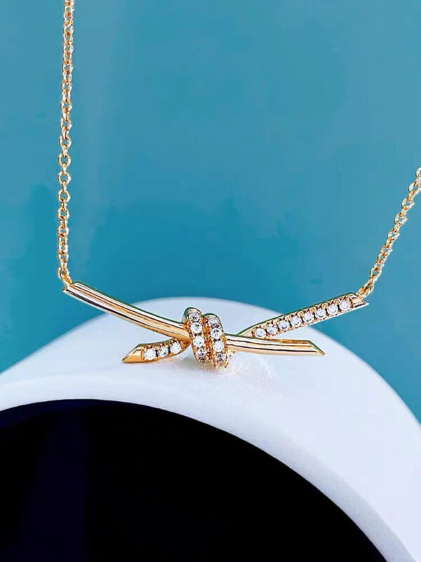 Tiffany Knot Necklace, Yellow Gold & Diamonds