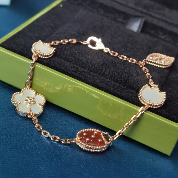 Van Cleef & Arpels Lucky Spring Bracelet, 5 Motifs