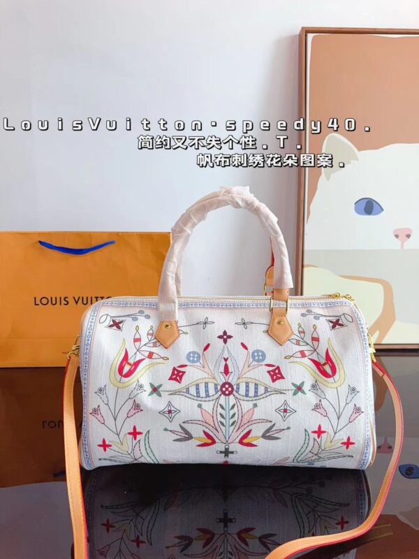 LV LIMITED Edition Keepall Canvas