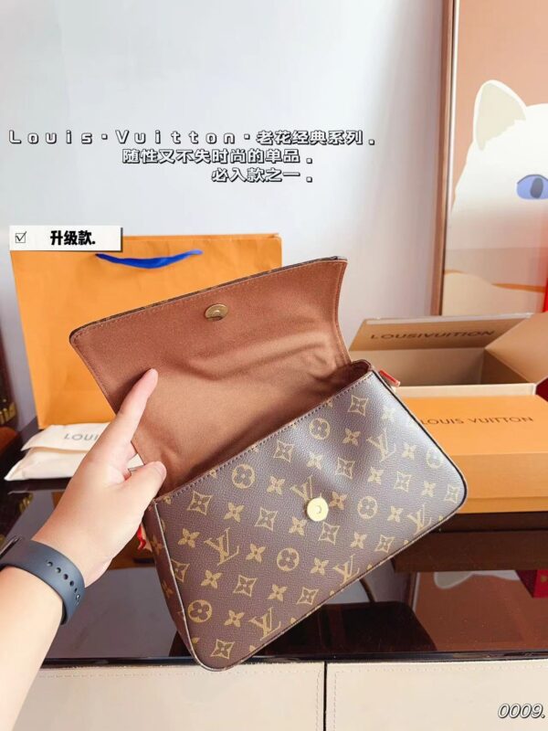 LV NEW Looping Shoulder bag Classic Monogram